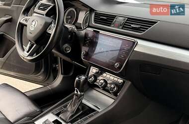 Лифтбек Skoda Superb 2019 в 