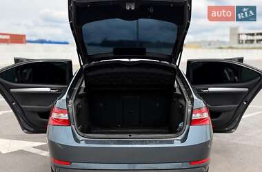 Лифтбек Skoda Superb 2019 в 