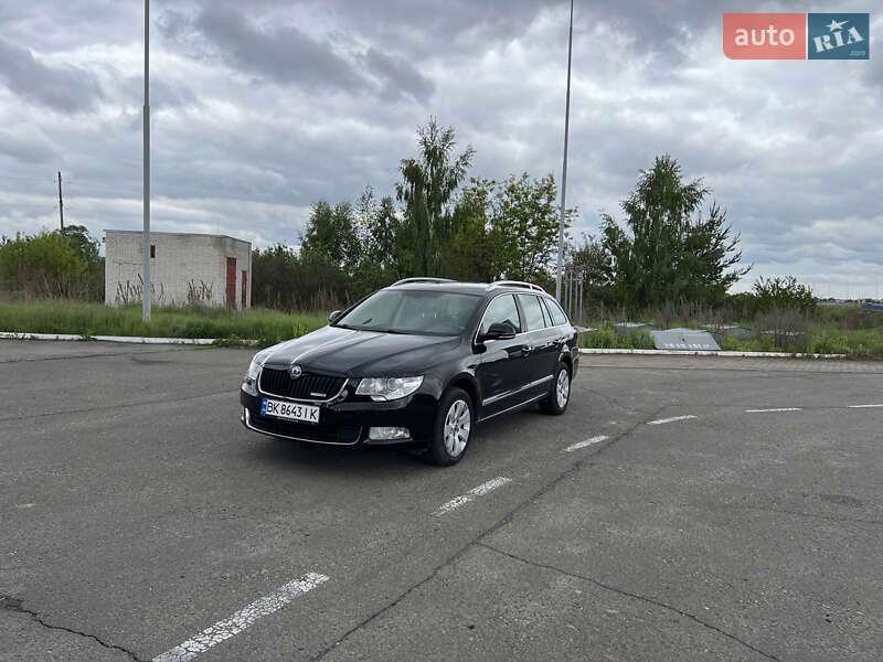 Универсал Skoda Superb 2012 в Бродах