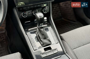 Ліфтбек Skoda Superb 2016 в 