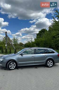 Универсал Skoda Superb 2012 в 