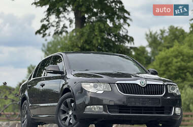 Универсал Skoda Superb 2009 в 