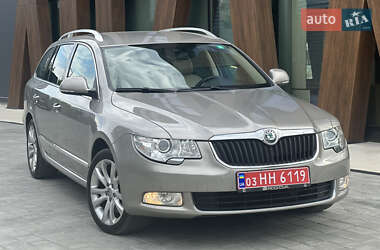 Универсал Skoda Superb 2013 в Луцке