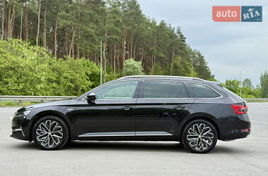 Универсал Skoda Superb 2022 в 