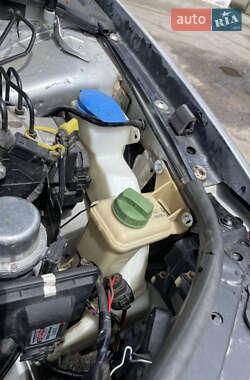 Лифтбек Skoda Superb 2005 в 