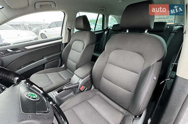 Универсал Skoda Superb 2011 в 