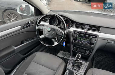 Универсал Skoda Superb 2011 в 