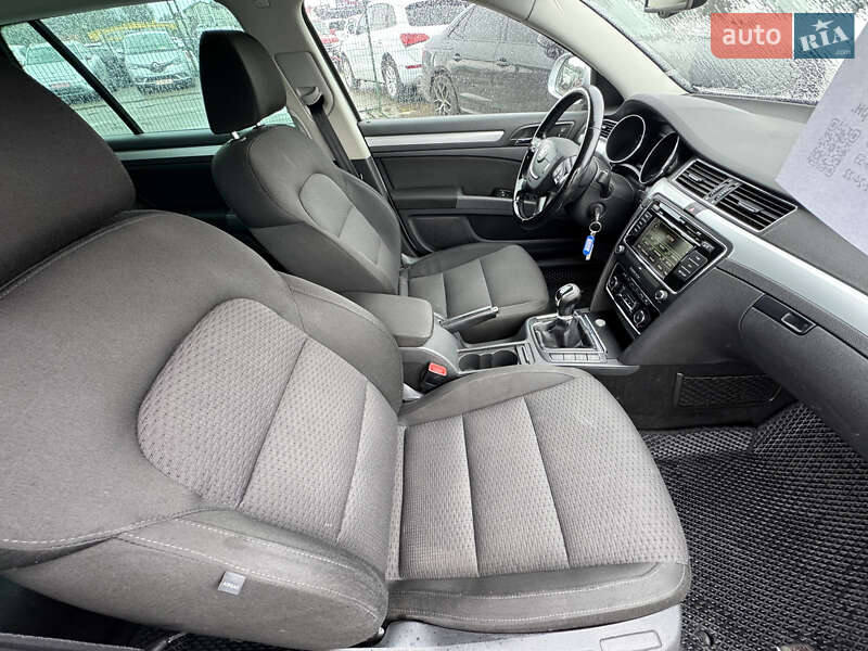 Універсал Skoda Superb 2011 в Києві