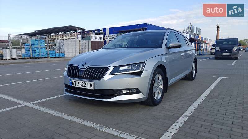 Skoda Superb 2019