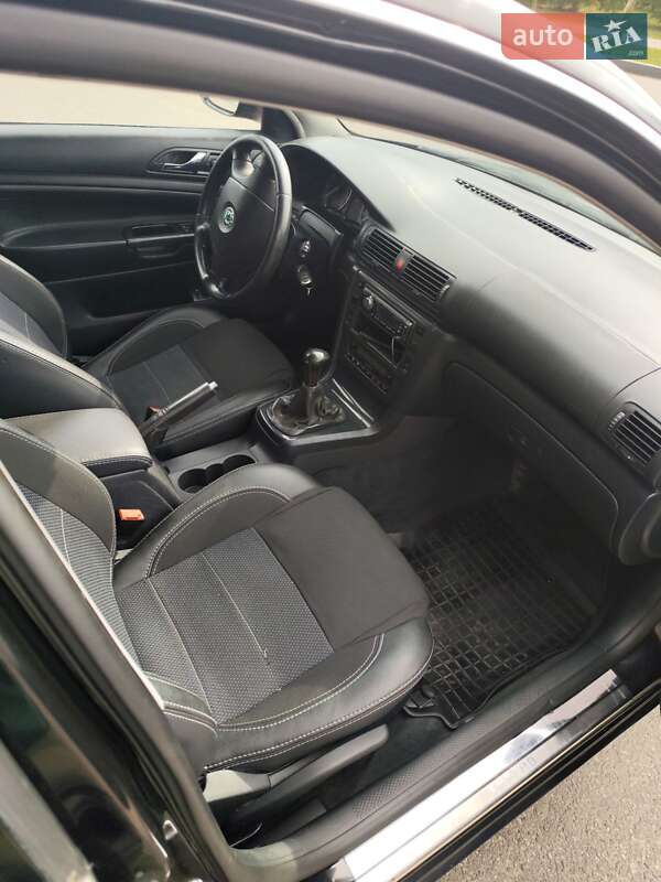 Лифтбек Skoda Superb 2007 в Горишних Плавнях
