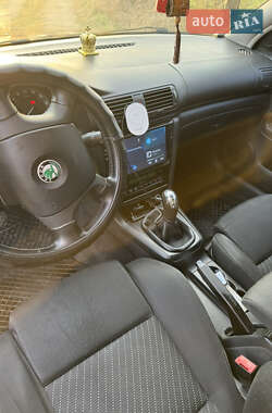 Лифтбек Skoda Superb 2007 в 