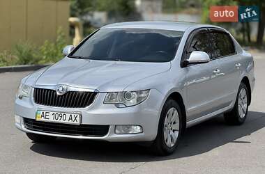 Ліфтбек Skoda Superb 2012 в Дніпрі