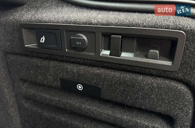 Ліфтбек Skoda Superb 2021 в 