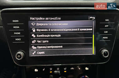 Ліфтбек Skoda Superb 2021 в 