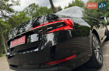 Ліфтбек Skoda Superb 2021 в 