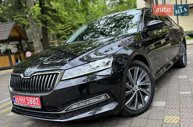 Ліфтбек Skoda Superb 2021 в 