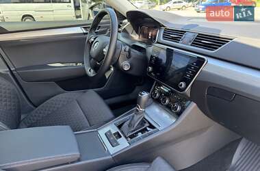 Лифтбек Skoda Superb 2023 в 