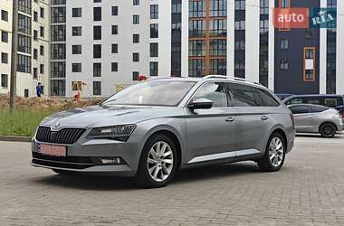 Универсал Skoda Superb 2018 в Луцке