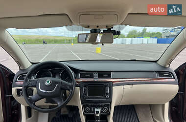 Ліфтбек Skoda Superb 2010 в 