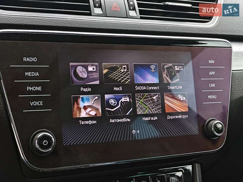 Універсал Skoda Superb 2018 в Луцьку