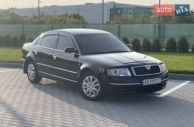 Ліфтбек Skoda Superb 2002 в 
