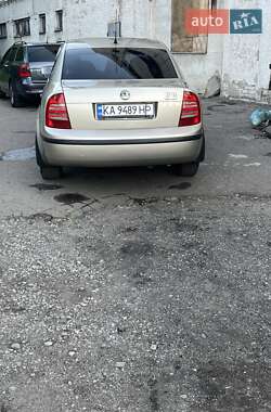 Ліфтбек Skoda Superb 2006 в 