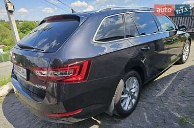 Универсал Skoda Superb 2018 в 