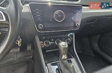 Универсал Skoda Superb 2018 в 