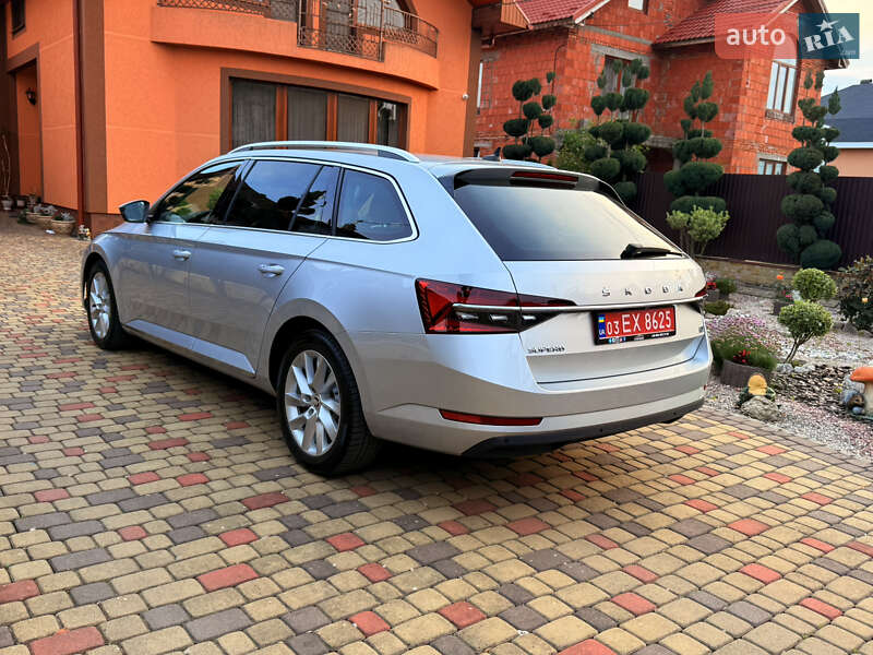 Універсал Skoda Superb 2020 в Мукачевому