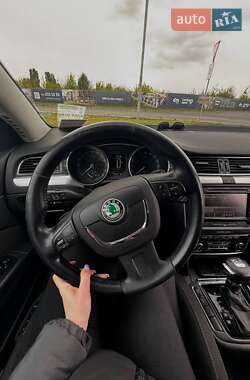 Универсал Skoda Superb 2012 в 