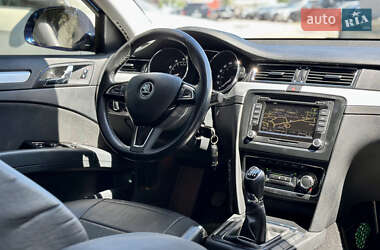 Універсал Skoda Superb 2013 в 