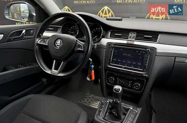 Универсал Skoda Superb 2015 в 