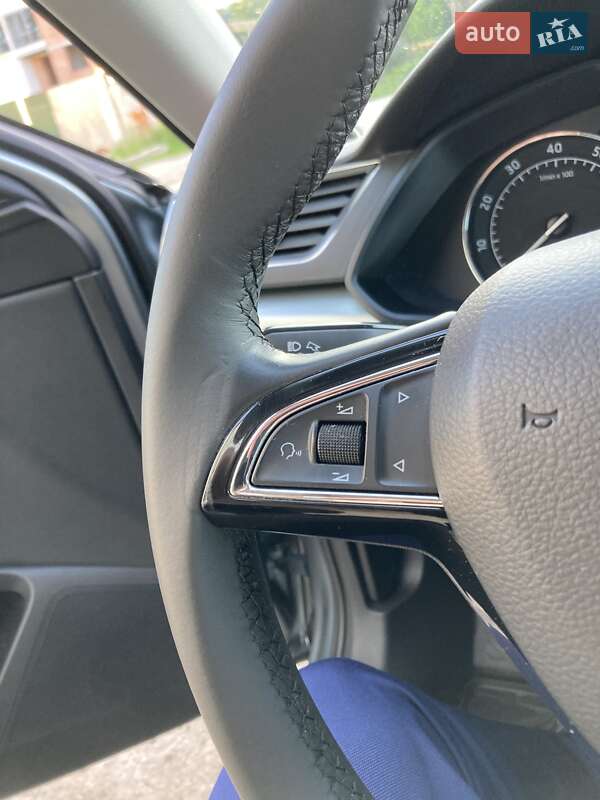 Лифтбек Skoda Superb 2018 в Чернигове