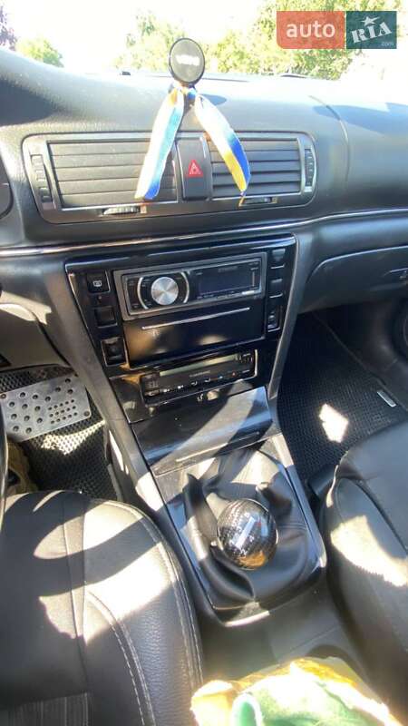 Лифтбек Skoda Superb 2006 в Чопе