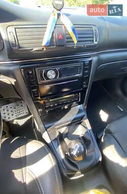 Лифтбек Skoda Superb 2006 в 