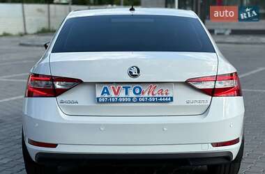 Ліфтбек Skoda Superb 2016 в 