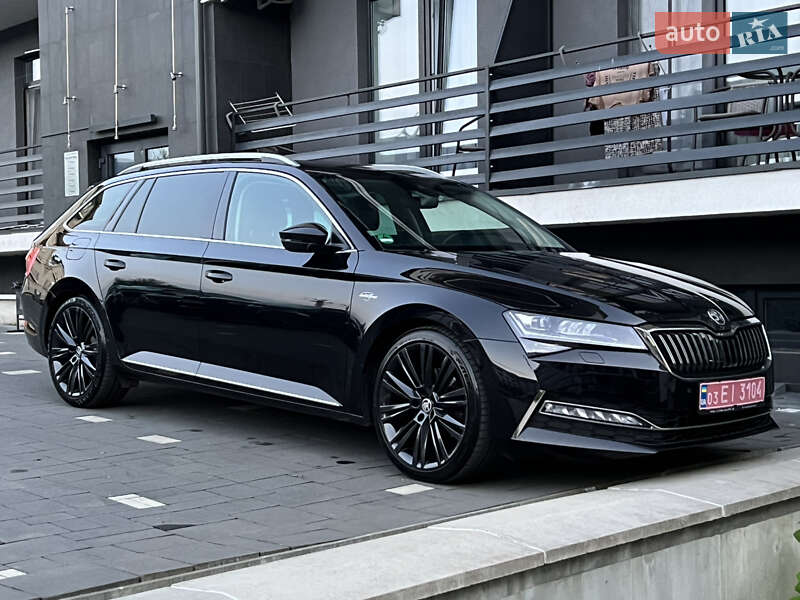 Универсал Skoda Superb 2019 в 