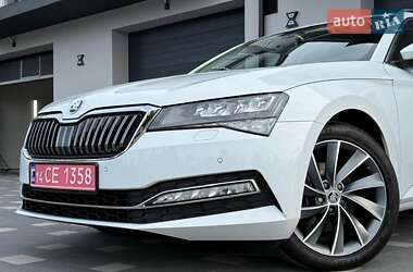 Универсал Skoda Superb 2019 в 