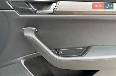 Универсал Skoda Superb 2019 в 