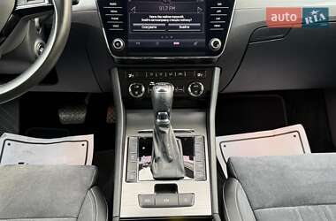 Универсал Skoda Superb 2019 в 