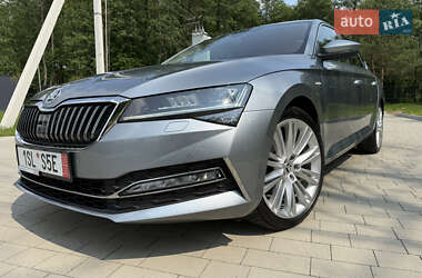 Ліфтбек Skoda Superb 2020 в 