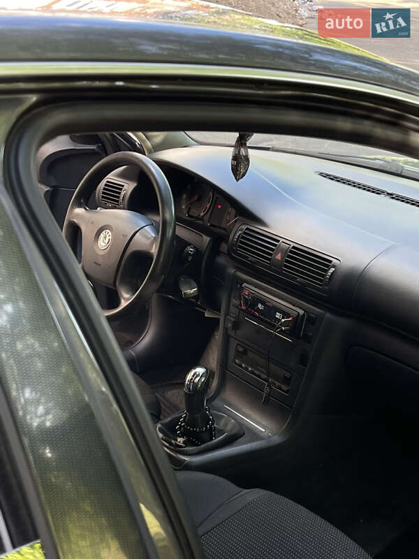 Лифтбек Skoda Superb 2006 в Кривом Роге