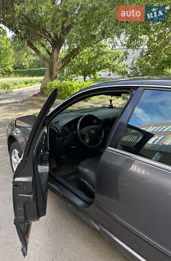 Ліфтбек Skoda Superb 2006 в 