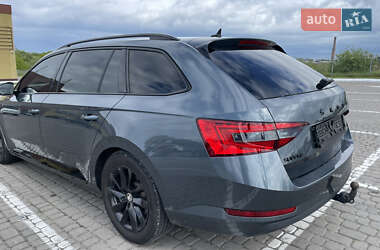 Універсал Skoda Superb 2020 в 