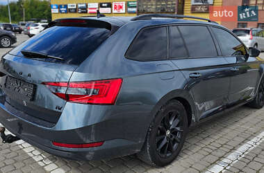 Універсал Skoda Superb 2020 в 