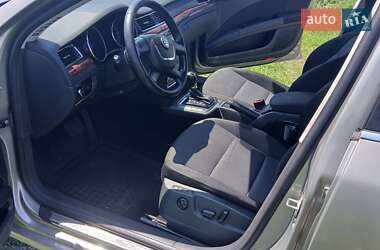 Ліфтбек Skoda Superb 2013 в 