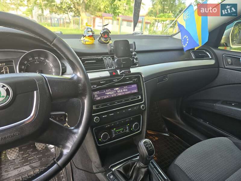 Ліфтбек Skoda Superb 2010 в Києві