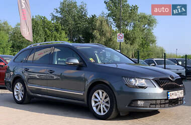 Универсал Skoda Superb 2013 в 
