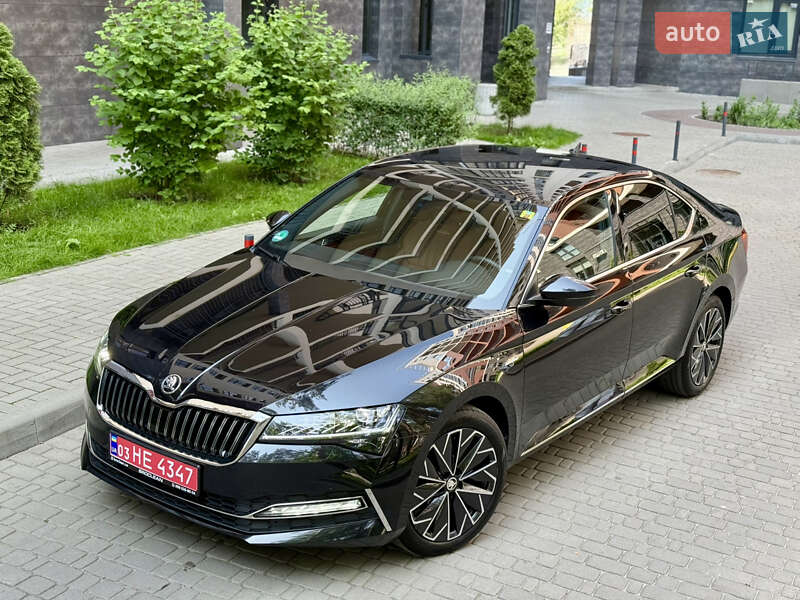 Skoda Superb 2022