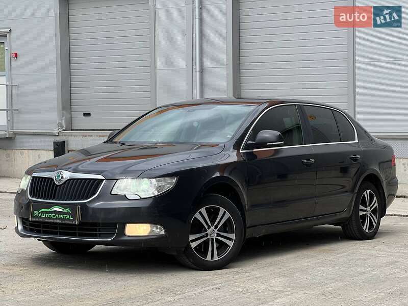 Skoda Superb 2012